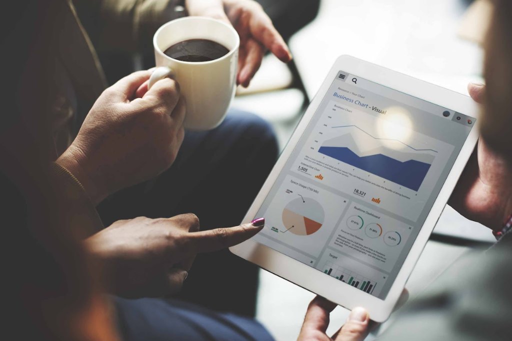 Advertisers Printing tweet media