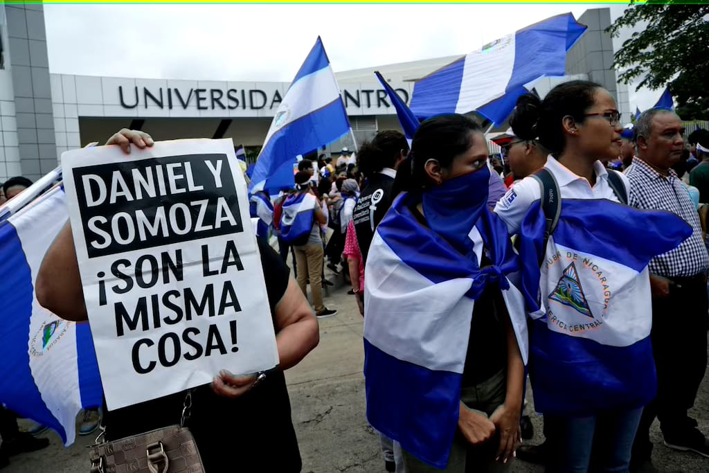 La UAHC expresa su rechazo a la intervención de la Universidad Centroamericana de Nicaragua, prestigiosa casa de estudios dedicada a la docencia e investigación. Llamamos a condenar estos hechos en defensa de la democracia y el derecho a la educación del pueblo nicaragüense.