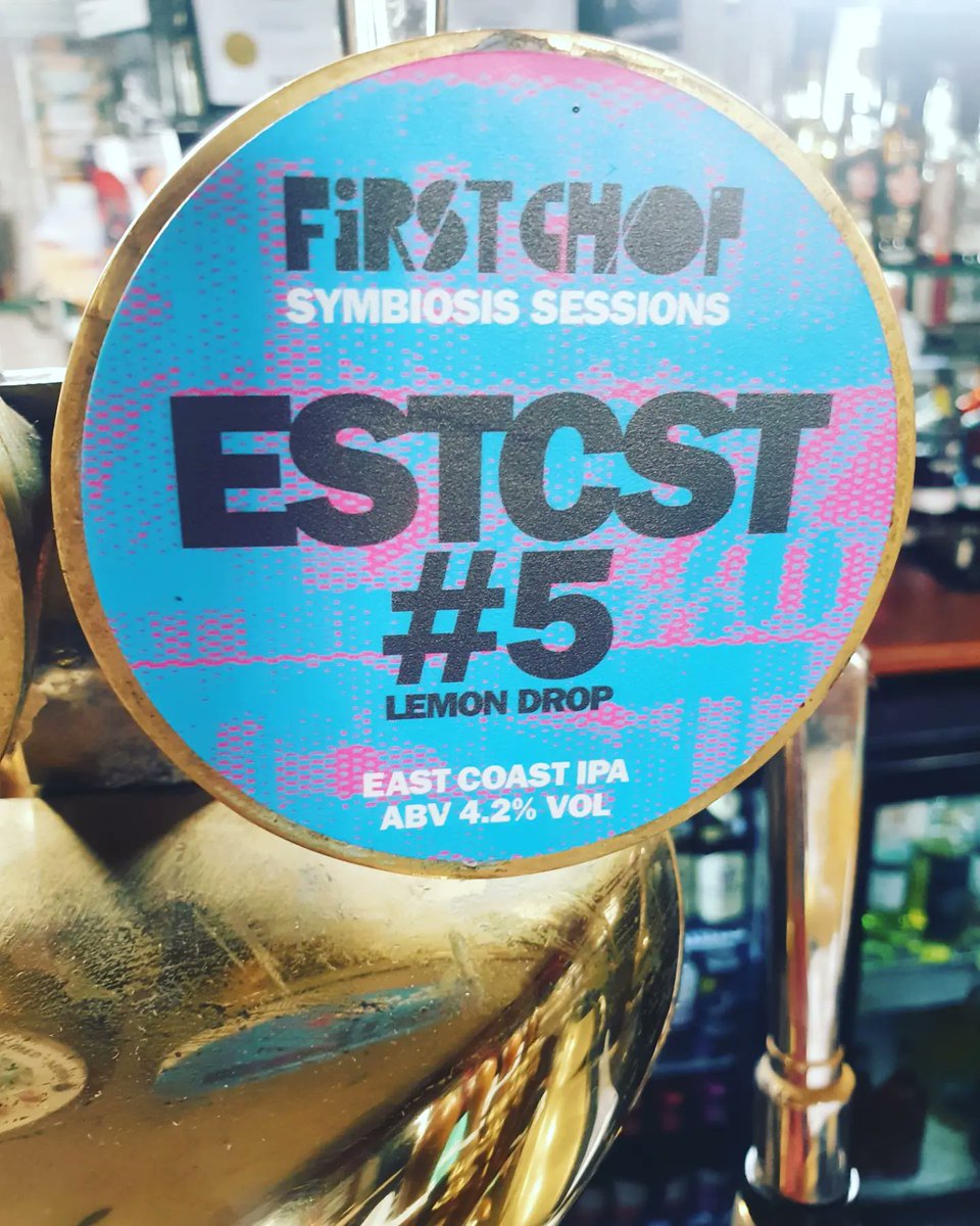 Stalybuffetbar's tweet photo. New on keg from the always fantastic @firstchopale Lemon Drop East Coast IPA 4.2% ππ»πππΊπ
#ipa #eastcoastipa #firstchop #firstchopbrewery #craftale #paleale https://t.co/4gjaVaEsm1
