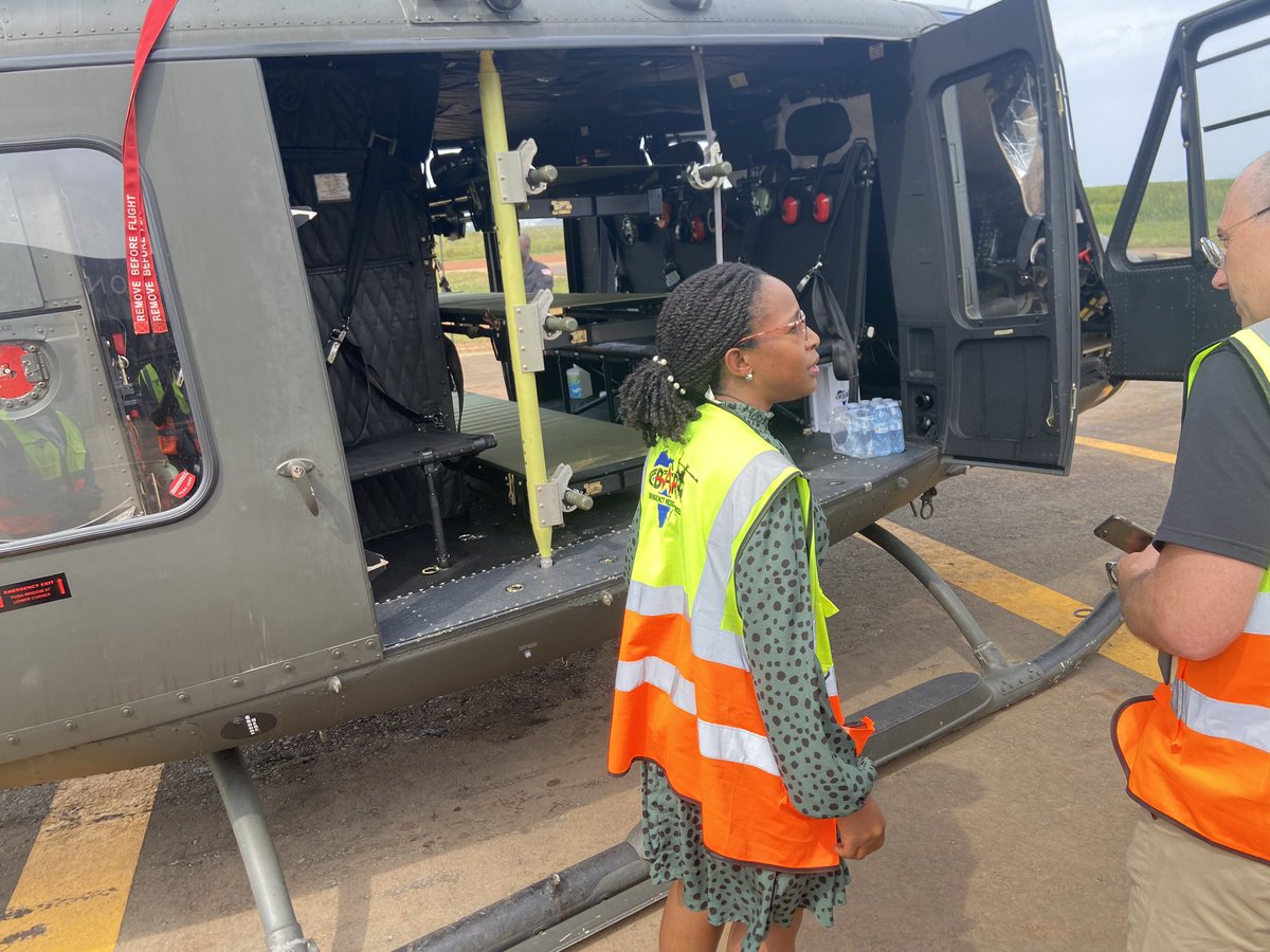 NellyMozy's tweet photo. @BarAviation 
Thank you very much for your professional, caring and prompt reception ❤️❤️. Good words from the board and the one Dr. @prisca_kizito .
Hope to work with you soon on medevacs https://t.co/RQN9ZSpNH3
