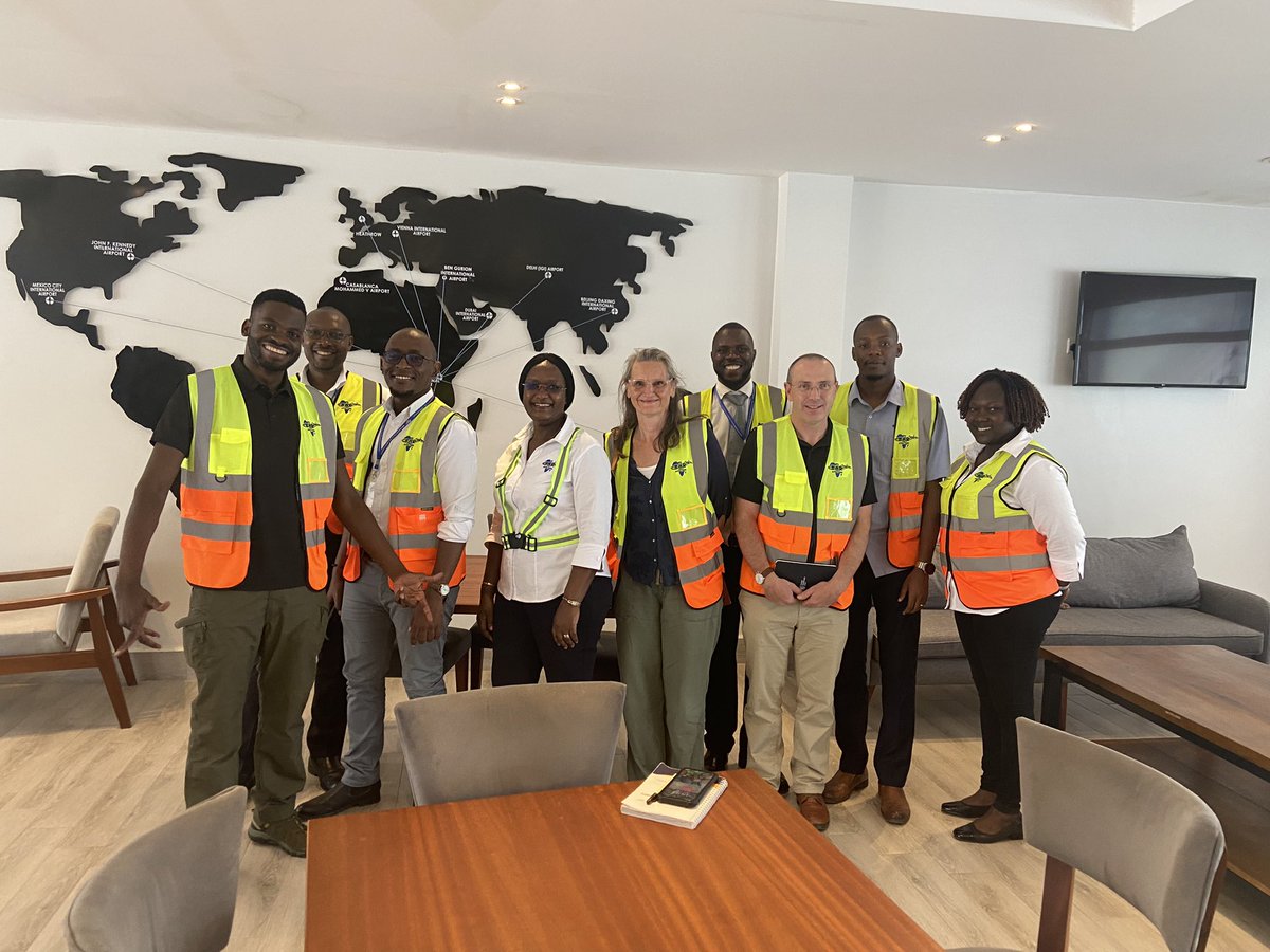 NellyMozy's tweet photo. @BarAviation 
Thank you very much for your professional, caring and prompt reception ❤️❤️. Good words from the board and the one Dr. @prisca_kizito .
Hope to work with you soon on medevacs https://t.co/RQN9ZSpNH3