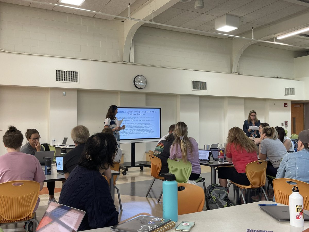 Week 2 of @APS_ATS pre-service starts with an all staff DEI training led by ATS lead teachers. Love seeing our teacher leaders in action! @APSlearns @ATS_AP_Inga