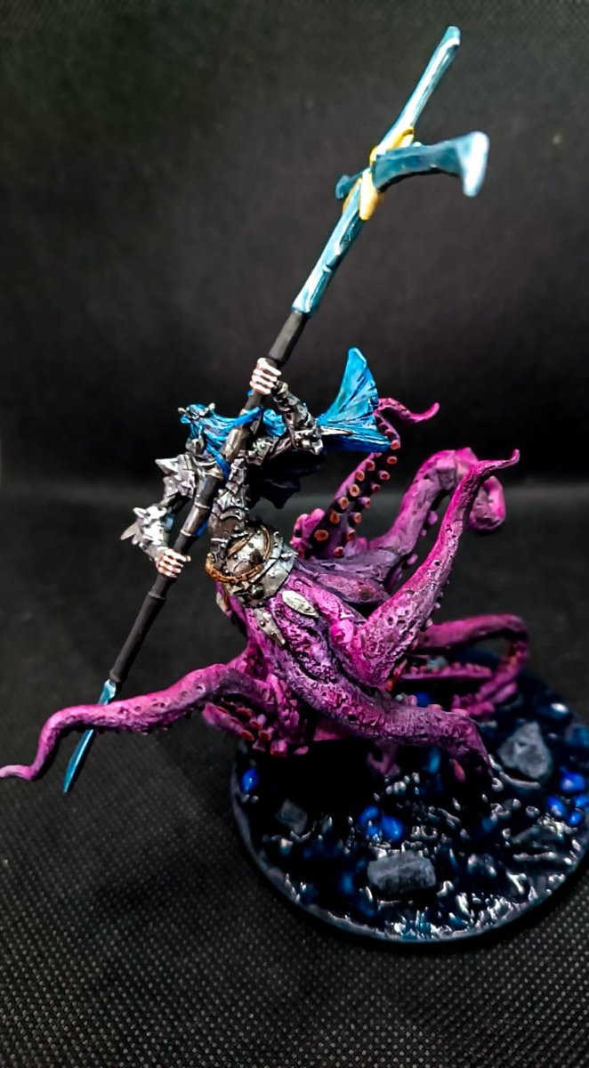 Nicola90tn's tweet photo. #massivedarkness2 #hellscape #roamingmonster  #TheReaper @CMONGames #corebox #massivedarknessminis #boardgames #miniatures #paintingmassivedarkness #coolminiornot #tabletopgame #fantasy #dungeoncrawler #miniaturesgames #boardgamegeek #kickstarter #airbrush #slapchop #speedpaint https://t.co/1h4Zz1PLFj