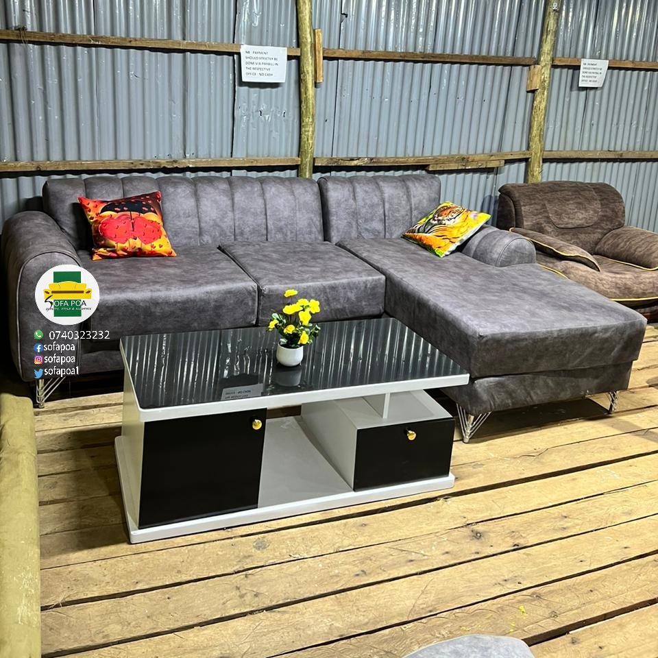 sofapoa1's tweet photo. Transform your living space into a haven of comfort and style with Sofapoa's exquisite furniture collection! From cozy sofas,Beds,Tv Stands to elegant dining sets, we've got it all. Elevate your home today. 🛋️🏡
Call/WhatsApp 0740 32 32 32
#Sofapoa #Furniture
@Mswahili_001 https://t.co/hY6S9VT5L9