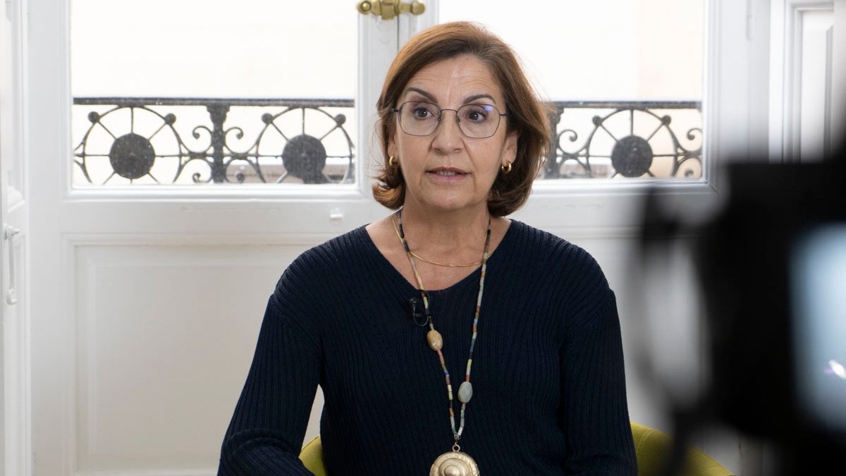 CycuraMX's tweet photo. Imagina ser señalado por un error que podría costarte millones. 

Especialmente cuando no has recibido formación adecuada en ciberseguridad.

Este es el caso de Celia. 

Fue setenciada a pagar 4 millones de euros por caer en una estafa digital en su trabajo.

🧵🤖 https://t.co/AKidNKp2fQ