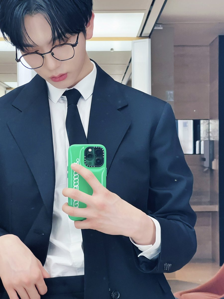 by_EPEX's tweet image. [#백승]

아들~ 내일 체육복 챙겨가~😉

#EPEX #이펙스 #BAEKSEUNG #백승 #백전백승