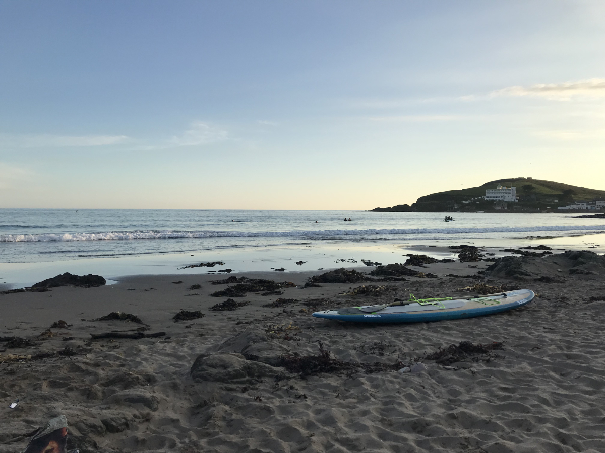 Why I'm a bit addicted to swimming in the sea and loving paddle boarding adventures...
‘Swimfasting’ and paddleboard jeopardy rachelreay.wordpress.com/2023/08/21/swi…
