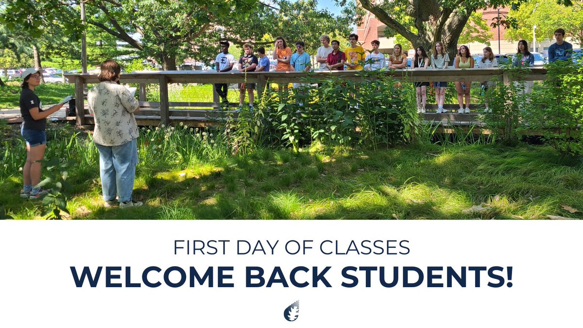 RainGardenUIUC's tweet photo. Happy first day of classes, Illini! It’s so good to see you all again! 🧡💙
#UIUC #RORG #RedOakRainGarden #BackToSchool #Urbana #RainGarden #students #Illini https://t.co/t3ot2UvrU5