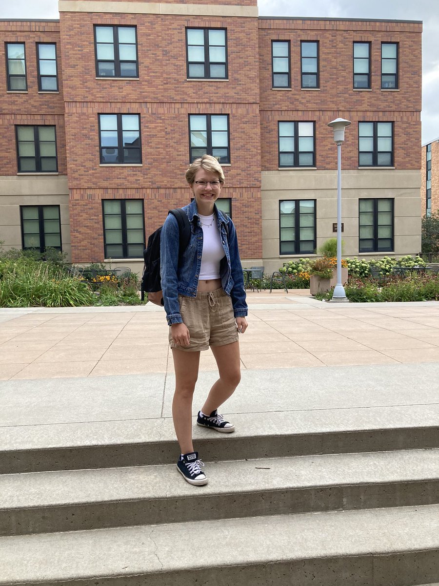 She sent me an unprompted “first day of school pic” from college. On some  stairs, just like our tradition.