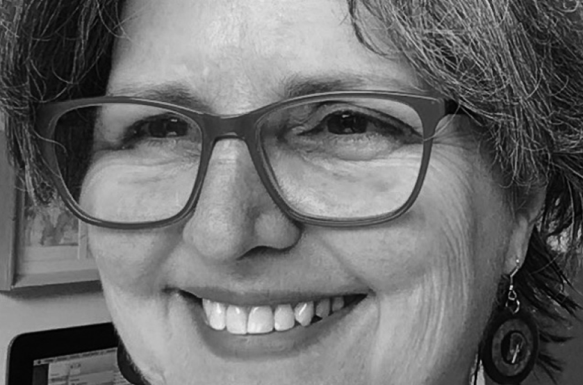 ZigZagEditorial's tweet photo. En su libro debut, El otro trabajo de mi mamá, la periodista y cuentacuentos, Bárbara Espejo, nos brinda una perspectiva única sobre los roles de las mamás y cómo estos se entrelazan con la complejidad de la vida contemporánea.  https://t.co/VikOSFQBFA https://t.co/gKwapQ1Ybr