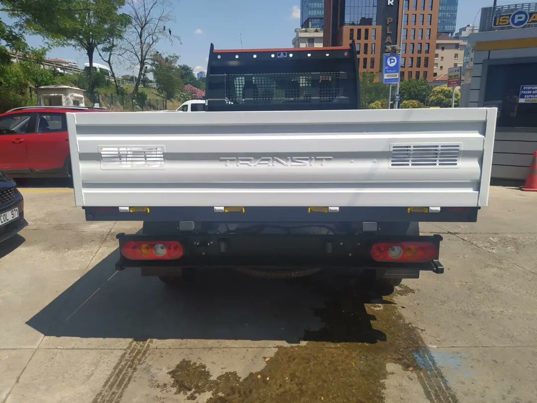Markaoto1's tweet photo. MARKA OTO DAN 2023 MODEL FORD TRANSİT 350L 2.0TDCİ 170BG-PAKET 1 (0)KM https://t.co/tADuBKHujy #markaoto #ford #transit #kamyonet #dizel #manuel #fordtürkiye #fordclub #maltepe #istanbul #türkiye #car #ikincielaraba #sahibindencom #arabamcom #galeri #rize #samsun https://t.co/omDWecdEYg