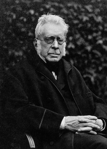 darrenmoore's tweet photo. Here's to George Airy, creator of the Airy ellipsoid in 1830 that is still in use today in the UK for our national mapping because it matches the sea level heights across our country better.  

https://t.co/4qy4EGRBPm 

#1830 #Alwnick #MathsLegend https://t.co/uQ1QPCuHFv
