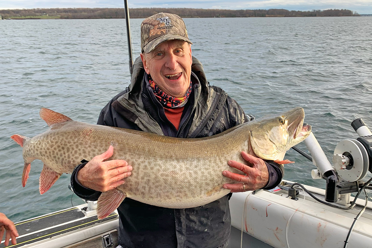InFishermanMag's tweet photo. World-class muskies only swim in a few fisheries in North America, and the 1,000 Islands region is certainly one of them.
https://t.co/37FG9E7Eb0
#infisherman #muskie #stlawrenceriver #newyork #canada #destinationniagara https://t.co/uk1n9TR6Hq