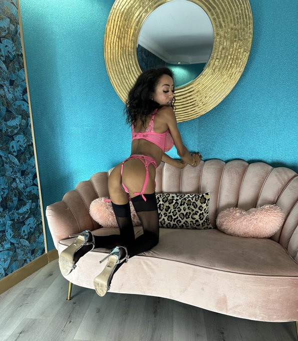 LOTS of #NEWUPDATES 🚨 CUM &amp; PLAY!! 🍆💦🔞 #SexyLingerie #Stockings #Suspenders 🩷💛 https://t.co/ElfEqsi4Yg<a href="/tag/newupdates"class="tags">#NEWUPDATES</a><a href="/tag/sexylingerie"class="tags">#SexyLingerie</a><a href="/tag/stockings"class="tags"><span>#stockings</span></a><a href="/tag/suspenders"class="tags"><span>#suspenders</span></a>