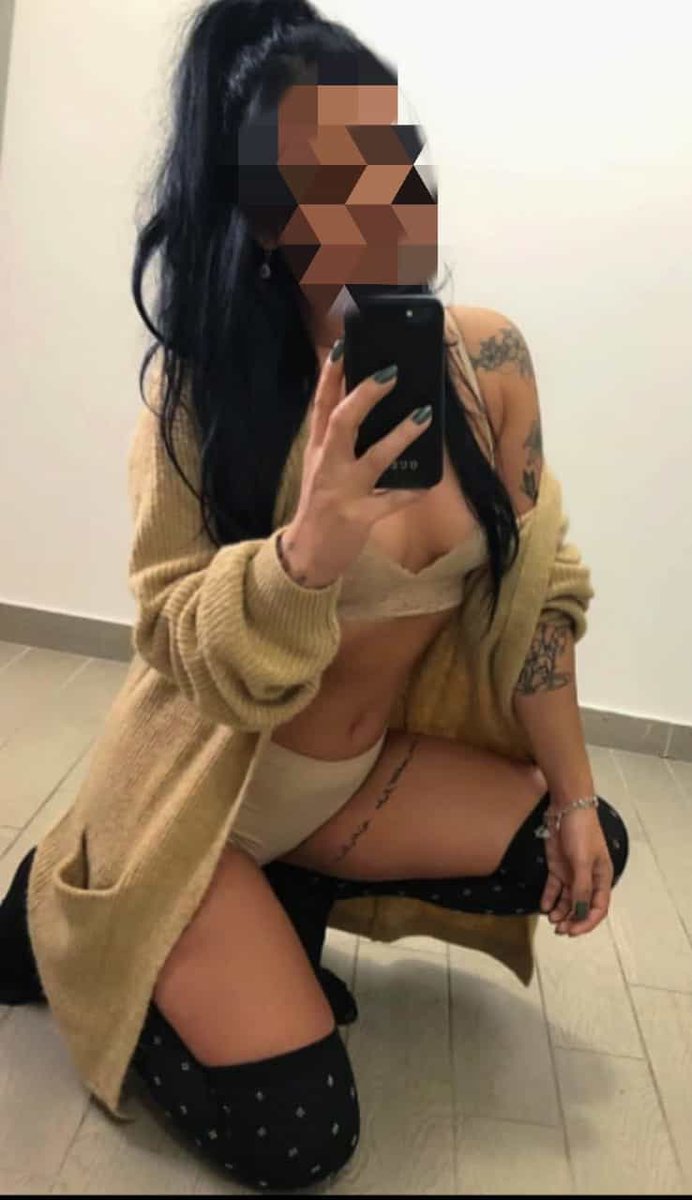 Busra340034's tweet photo. 💋 Bir Pazartesi sendromu ile herkeze merhaba canlarım 🤚 https://t.co/RG9RTVK0QR