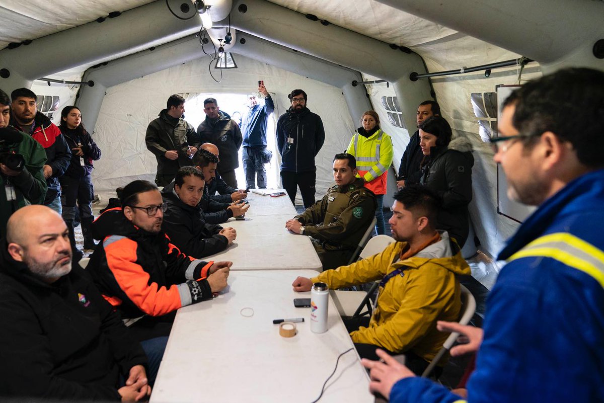 Todo el fin de semana en terreno, junto a equipos de emergencia evaluando los efectos de la lluvia. Seguimos en alerta ante cualquier evento.
Por emergencia llame al 1415 para que equipos municipales acudan en su ayuda.
Con prevención y trabajo conjunto
#HaciaElBuenVivir
