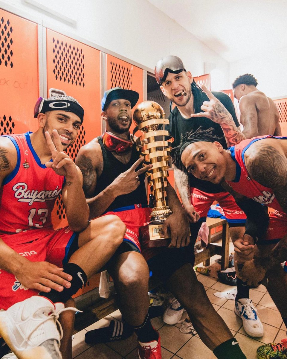 Vaqueros de Bayamon tweet media