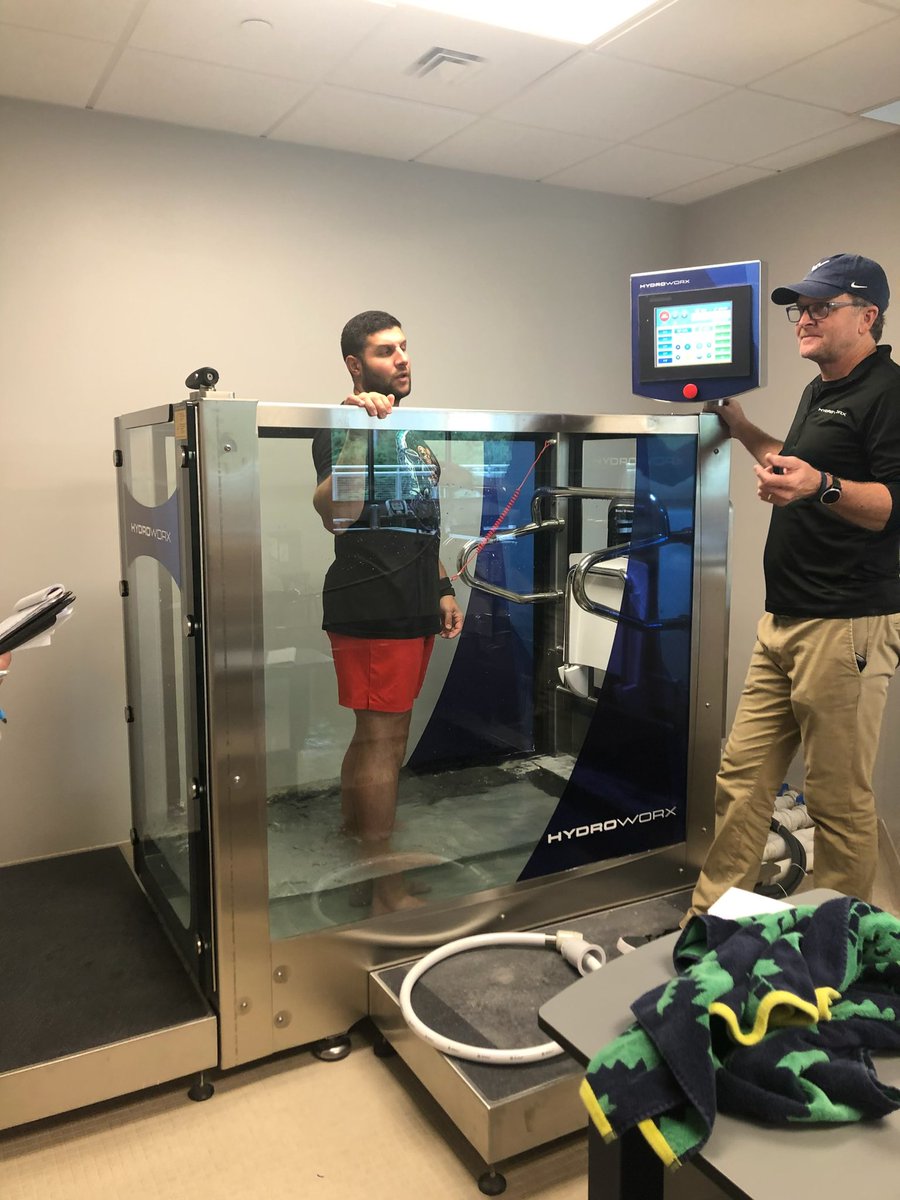 drmattibrahim's tweet image. Great info session from the @HydroWorx team last week with our brand new Underwater Treadmill in the @ECSportScience at @EndicottCollege 💦🏃🏻‍♀️🏃🏻‍♂️ cc: @DeanDebSwanton