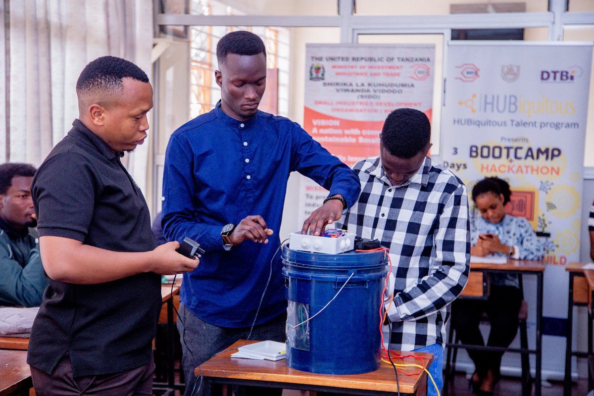 DTBi_tz's tweet photo. #Projectpresentations:
The students presented their IoT prototypes to a panel of judges. The judges were able to provide feedback on the students' projects. This happened during the closing ceremony of the #hubiquitoustalentprogram2023 at SIDO - ARUSHA. https://t.co/cH0G9EK405