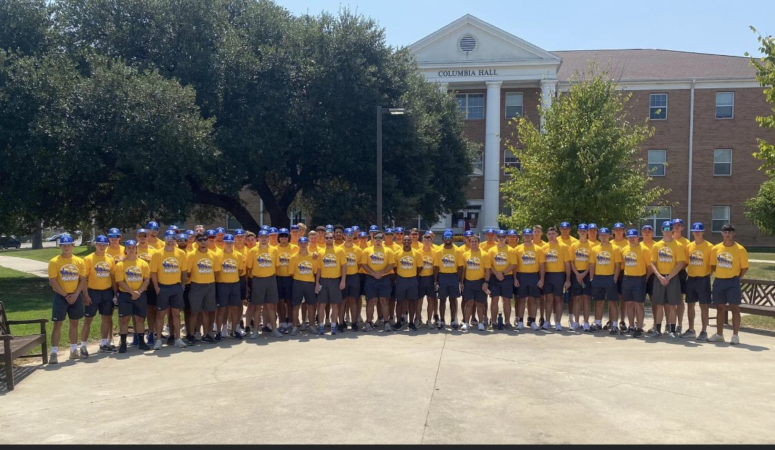 SAUBaseball's tweet photo. Your 2023-2024 Muleriders are on campus and ready to get to work! @MuleriderSports 
#AK
#GoBigBlue https://t.co/RLj2lpaIJB