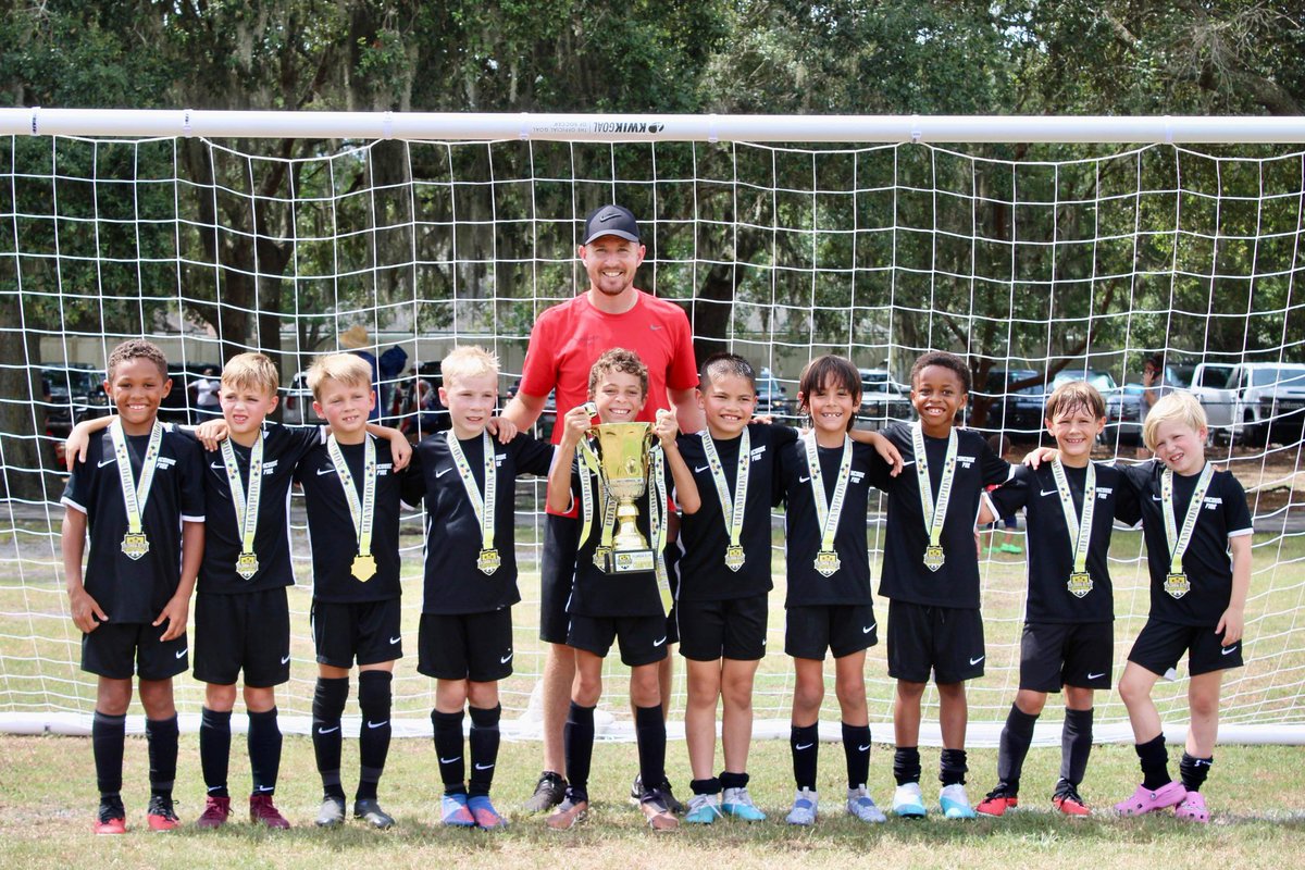 Congratulations to Coach Steve and the 2015B Central Black team who were crowned champions at the FL Elite Invitational this weekend. #CF4LIFE🔥