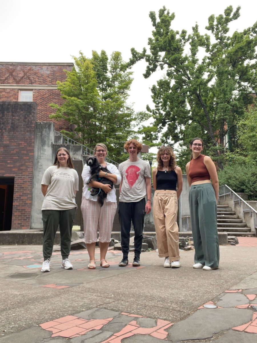 CookChemLab's tweet image. Amazing job to both of our REU students, Alex &amp;amp; George, this summer on their hard work and presentations on their research projects! Good luck with the rest of your undergraduate studies, we will miss y’all 🙂