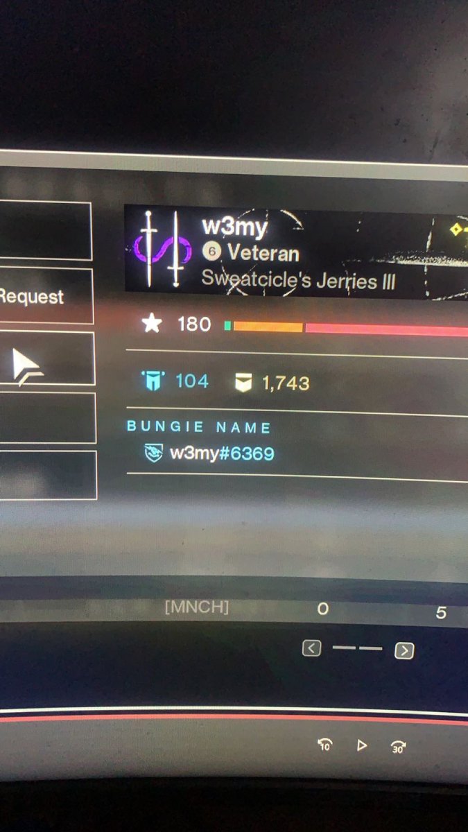 ky2fly23's tweet photo. @Destiny2Team @BungieHelp @Bungie @DestinyTheGame 
#hacking #Destiny2 #Bungie 
Bruh😑 like why ? https://t.co/c2ekQq5isq