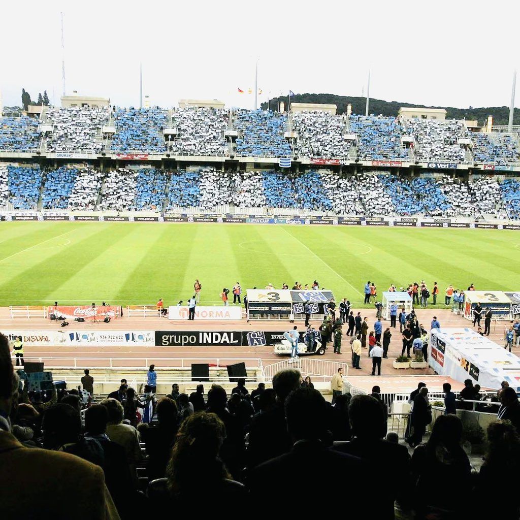 ☝️ A nosaltres no ens feia mandra anar a Montjuïc i això que no ens facilitaven les coses amb recomanacions i mesures de transport excepcionals per part de l’Ajuntament (pagades per tots)
SOM DIFERENTS, SOM l’ESPANYOL, ells mai ho entendran #rcde