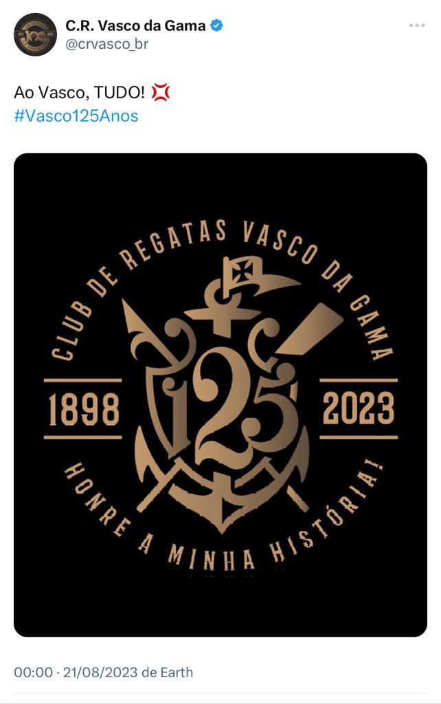 Parabéns Club de Regatas Vasco da Gama, 125 anos de
lutas, glórias e a mais bela história do futebol. 

Uma conquista de todos nós vascaínos.

Ontem, no Maracanã, mostramos que juntos somos os responsáveis pela grandeza do nosso Vasco. 

Parabéns vascaíno!

#vasco125anos