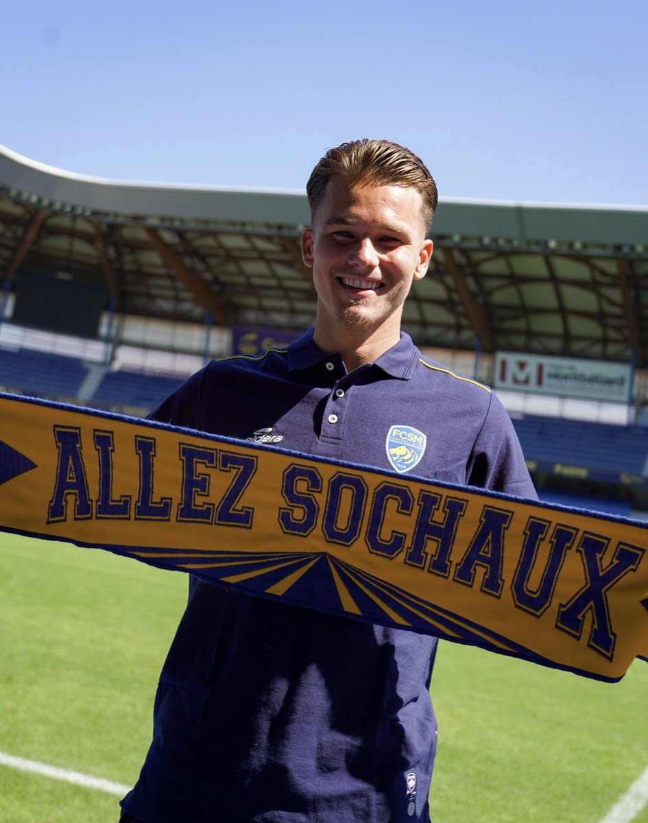 Diego_tisnouff's tweet photo. Fier et heureux de rejoindre le @FCSM_officiel ce club historique et mythique, merci pour tout vos messages, amis supporters on compte sur vous pour mettre le feu, j’ai hâte de vous retrouver 💪🏼🦁🦁🦁💛💙 https://t.co/jGE6lFDGsJ