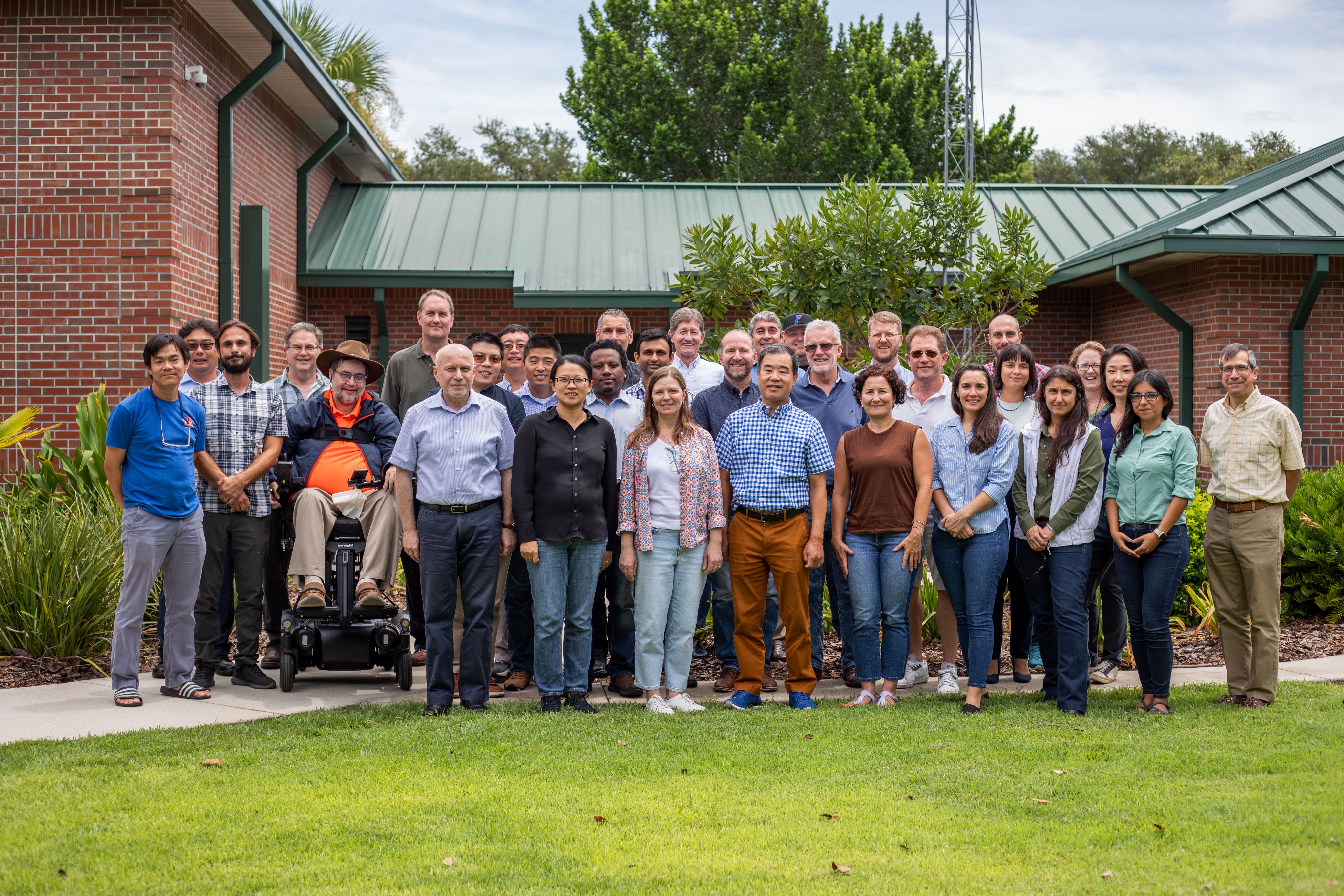 Lululemon Aventura Mall  International Society of Precision Agriculture