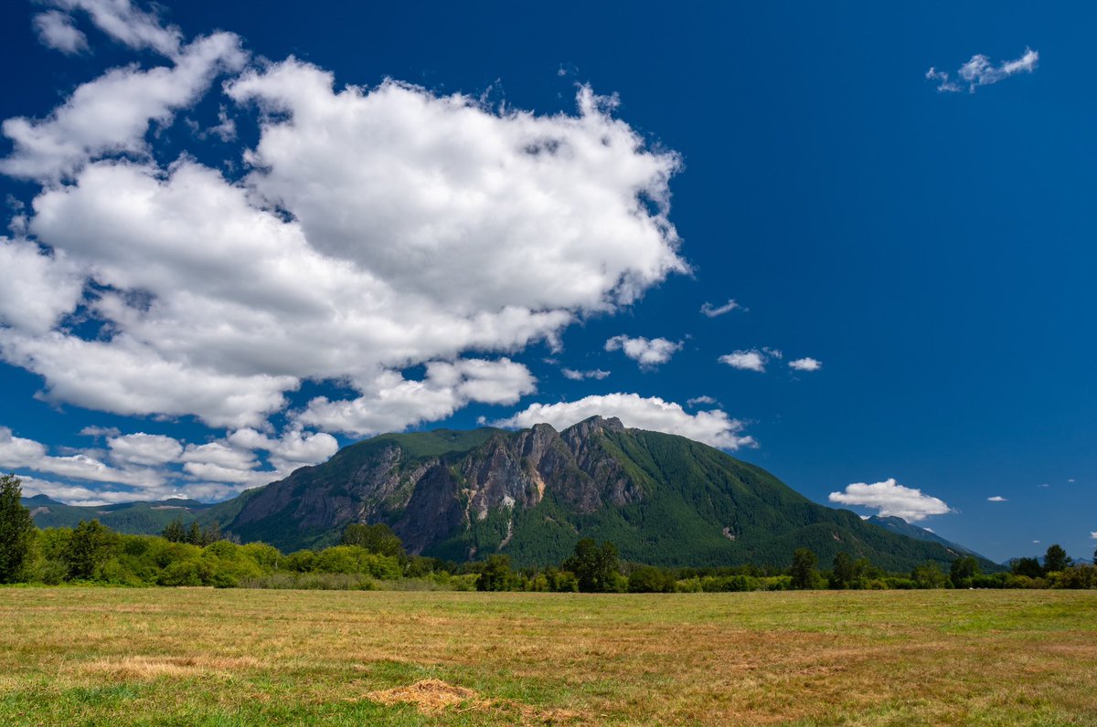 s_d_sea's tweet photo. “Mt. Si on a Summer Afternoon”

#pentax #PentaxK1ii @PENTAXIAN #pnw #SoNorthwest @northbendwx  #MountainMonday @ThePhotoHour https://t.co/ZMpzkAA9VJ