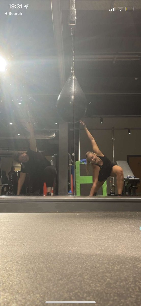 Bred my own personal trainer 🥰straight to the gym after work …. 👊👊👊 perfect stress relief and apparently this is good for you 😓 #stressrelief #Wellbeing