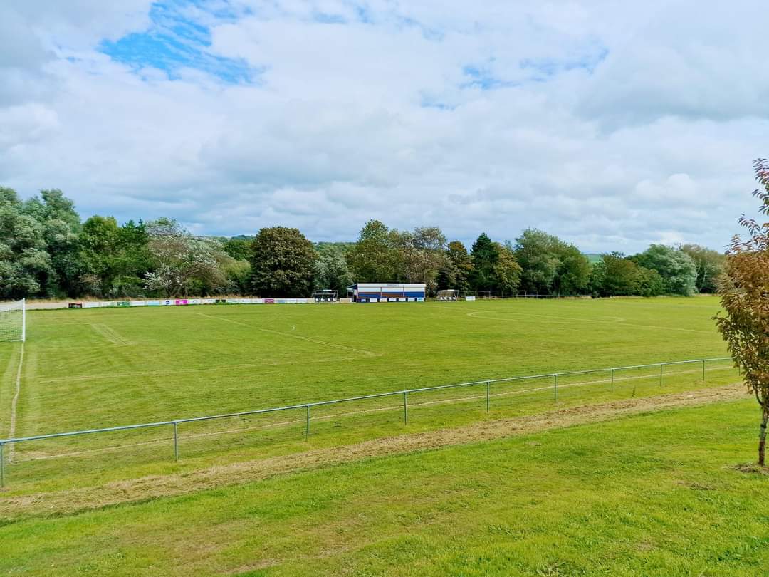 Pitch cut and marked ready for tomorrows league game against Clwb Pel Droed Aberaeron Football Club 

6.30pm KO ⏰️

£3 entry 🎟

#UTA