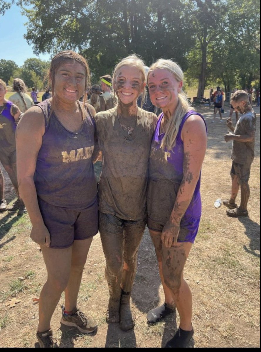 reagan desmuke tweet media