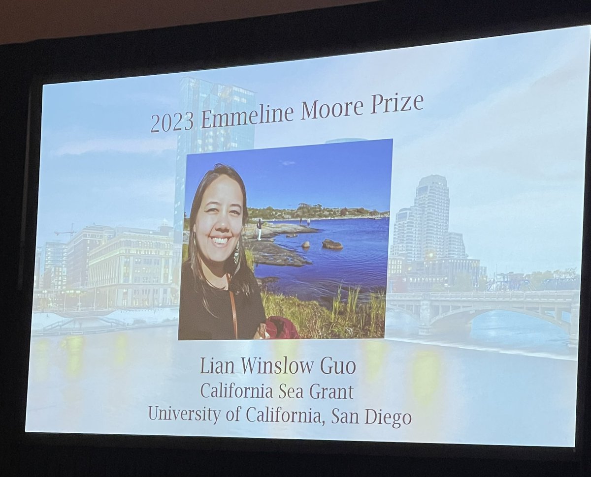 Congratulations to the amazing Lian Guo <a href="/FishyGuo/">guo fishy</a> on receiving the Emmeline Moore Prize!  #AFS153 #ClimateAmbassador  <a href="/AmFisheriesSoc/">American Fisheries Society</a>