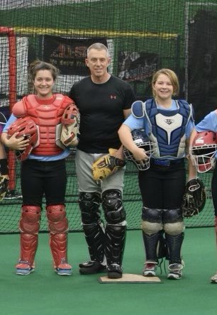 Miranda46217953's tweet photo. Coach Phil has been my hitting and catching coach for 10 years. He has truly made me the player I am today. I had my last hitting practice with him today before I leave for college. I thank him for taking me in as one of his own and pushing me to go do bigger and better things. https://t.co/5g32BgOm3Z