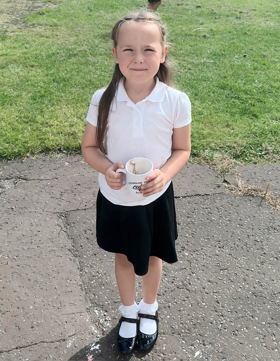 Miss Anderson tweet media