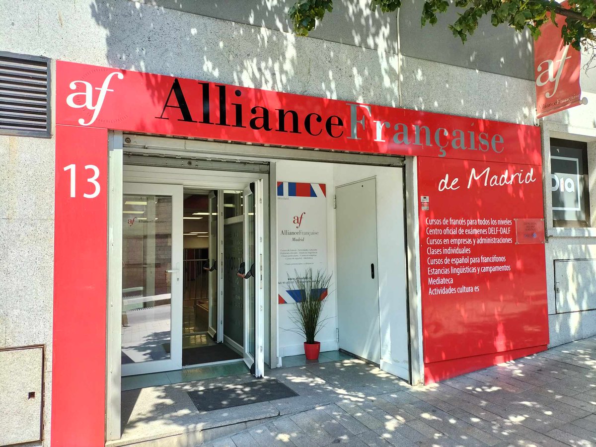 AllianceMadrid's tweet photo. ¡Ya estamos de vuelta! 😀
A partir de hoy, lunes 21 de agosto, la alianza reabre sus puertas.
🚨Recuerda también que, durante toda la semana, podrás disfrutar de un descuento especial para los cursos intensivos de septiembre 🚨
👉Más info en https://t.co/BtEgpD3Tiq
#afmadrid https://t.co/p39vxKWBns