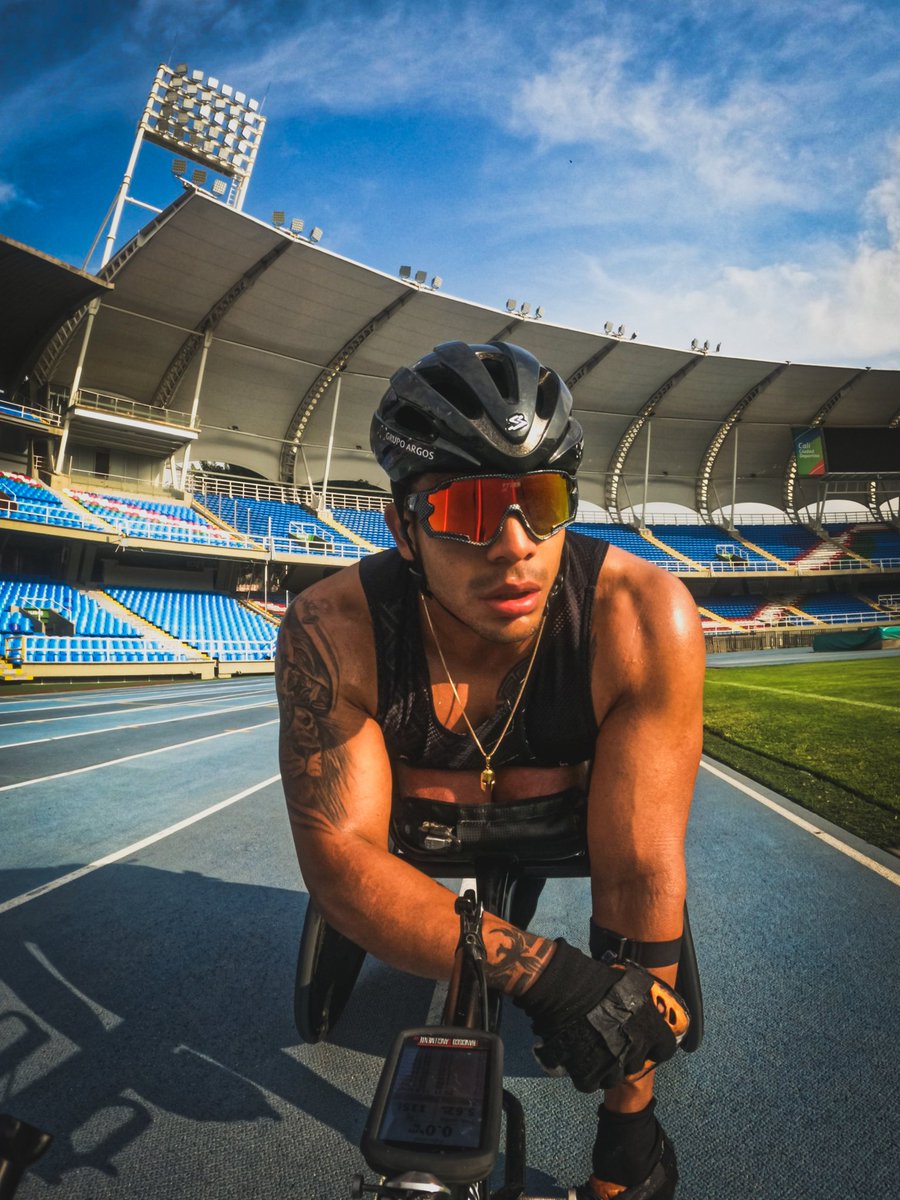 FranciscoSancle's tweet photo. #EnModo @MaratonCDMX 🦍💛💙❤️🔥
🗓 ➡ 2⃣ 7⃣ -0⃣ 8⃣
#DeportistaGrupoArgos https://t.co/op7TGg4dzC