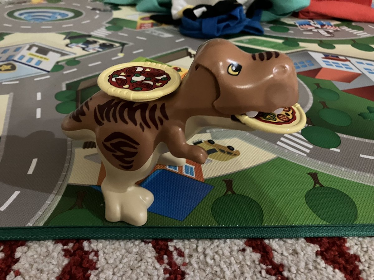 raffademichelis's tweet photo. Our dinosaur eats and delivers pizza, simultaneously. No pineapple &amp; no chicken on it.  #italiankids #italianpride #proudparents https://t.co/FZ1R2F6vA7