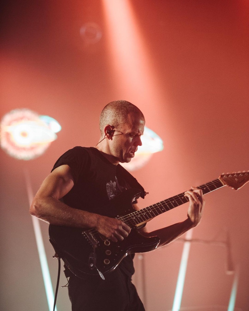 M83's tweet photo. Last 3 shows 🙌🏽
#M83Live https://t.co/7398M4fSKP