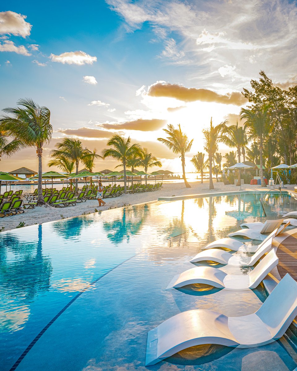 Royal Caribbean tweet media