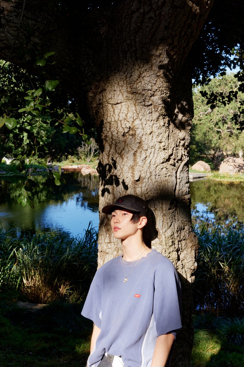 RIIZE_official's tweet image. Our Memories #1
#SEUNGHAN #승한

【Get A Guitar - The 1st Single Album】
➫ 2023.09.04 6PM (KST)

💿Pre-save &amp;amp; Pre-order
riize.lnk.to/GetAGuitar

#RIIZE #라이즈
#RISEandREALIZE
#GetAGuitar #RIIZE_GetAGuitar
#Memories