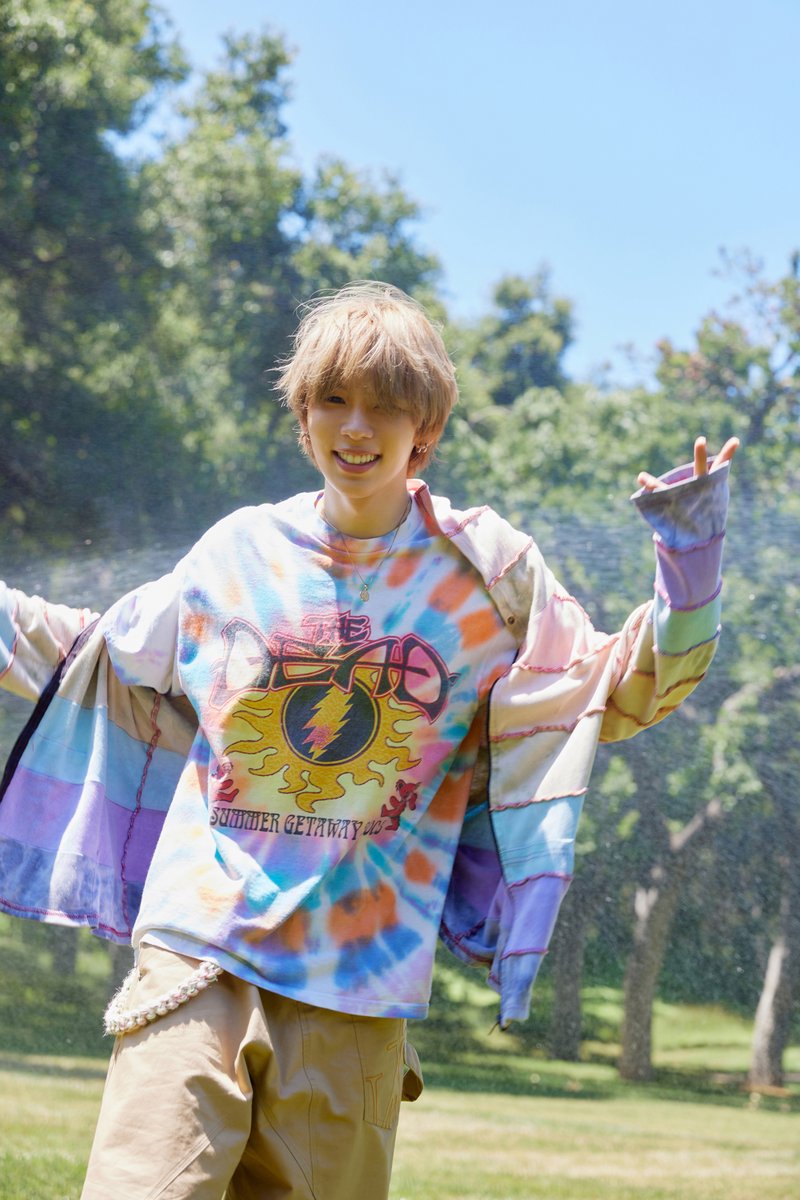 RIIZE_official's tweet image. Our Memories #1
#SHOTARO #쇼타로

【Get A Guitar - The 1st Single Album】
➫ 2023.09.04 6PM (KST)

💿Pre-save &amp;amp; Pre-order
riize.lnk.to/GetAGuitar

#RIIZE #라이즈
#RISEandREALIZE
#GetAGuitar #RIIZE_GetAGuitar
#Memories