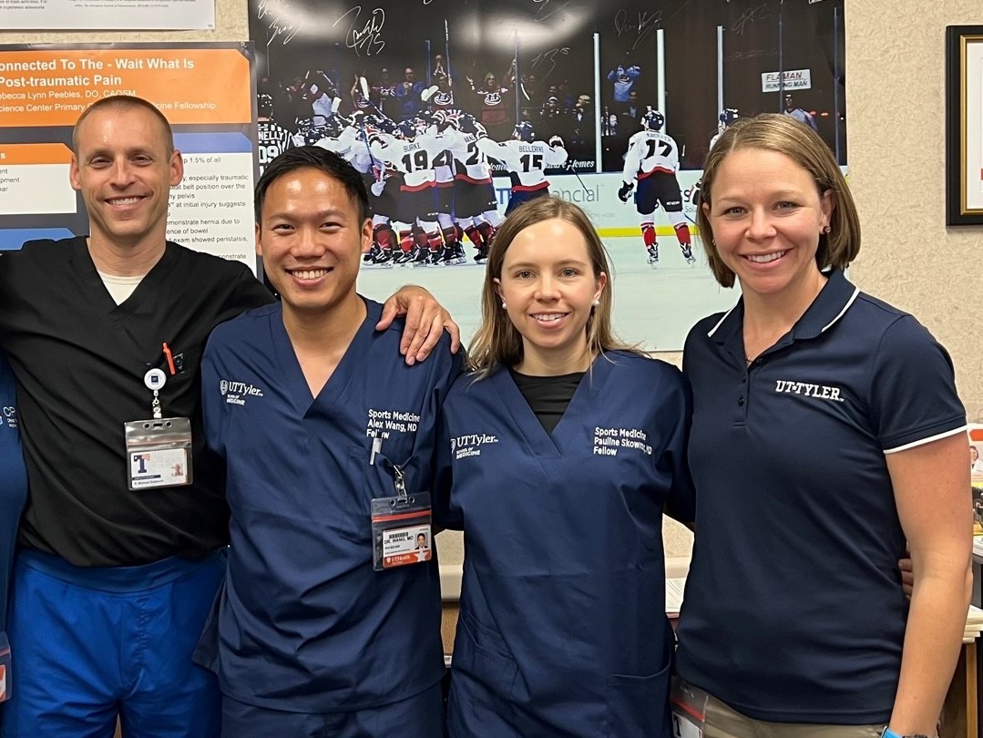 Feature🩺: Our Sports Medicine Fellowship program graduated their first class in June and are busy onboarding their second! Click below to read more:

medicine.uttyler.edu/2023/08/15/ut-…