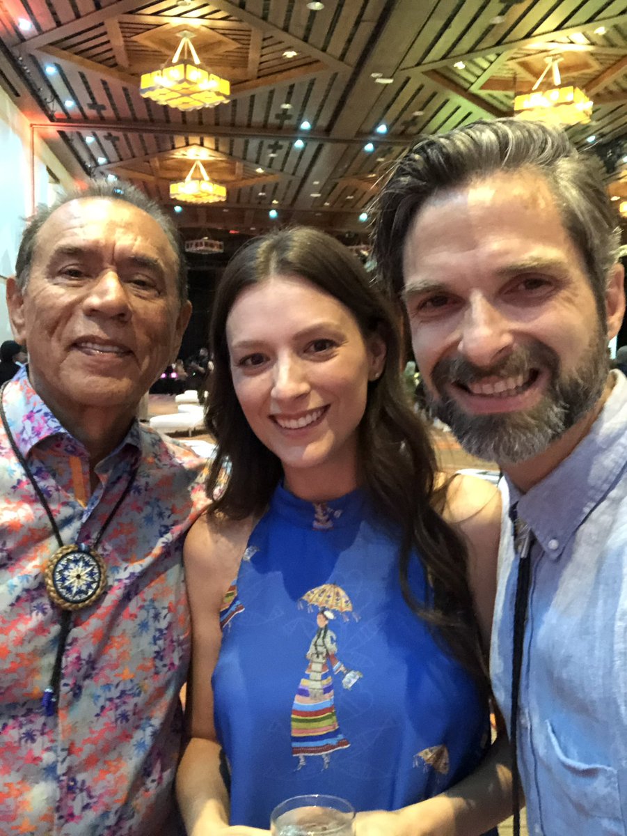 ddnavabooks's tweet photo. I just want record in #ndntwitter that I met some really cool people this weekend! https://t.co/9b1m4043pa