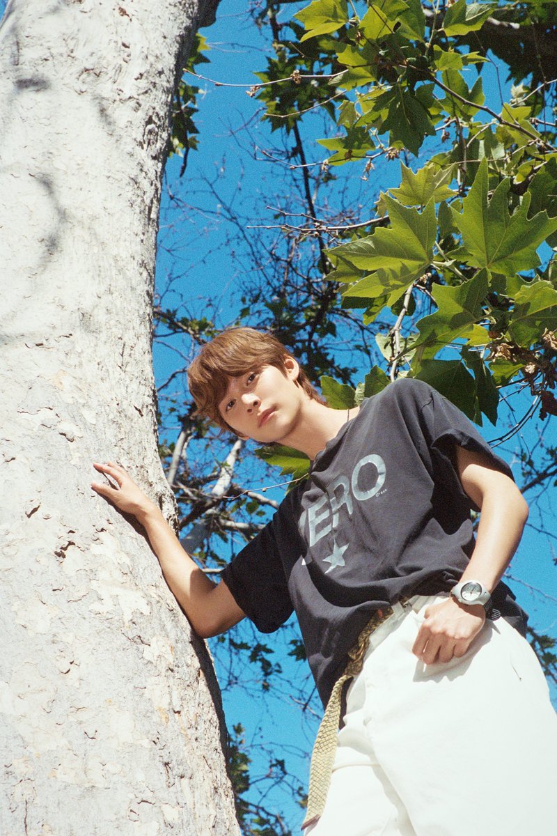 RIIZE_official's tweet image. Our Memories #1
#EUNSEOK #은석

【Get A Guitar - The 1st Single Album】
➫ 2023.09.04 6PM (KST)

💿Pre-save &amp;amp; Pre-order
riize.lnk.to/GetAGuitar

#RIIZE #라이즈
#RISEandREALIZE
#GetAGuitar #RIIZE_GetAGuitar
#Memories