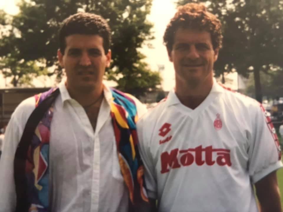 renerincon's tweet photo. 30 años, se dice fácil mi querido Sergio @sbiferi, pero que maravillosa experiencia vivimos en Washington en la cobertura de la Supercoppa de Italia. Pasajes de Avensa y hospedaje en el Crystal City Sheraton (Gracias al Hotel Macuto Sheraton) - heredamos una gran amistad https://t.co/fWLWY2FL05