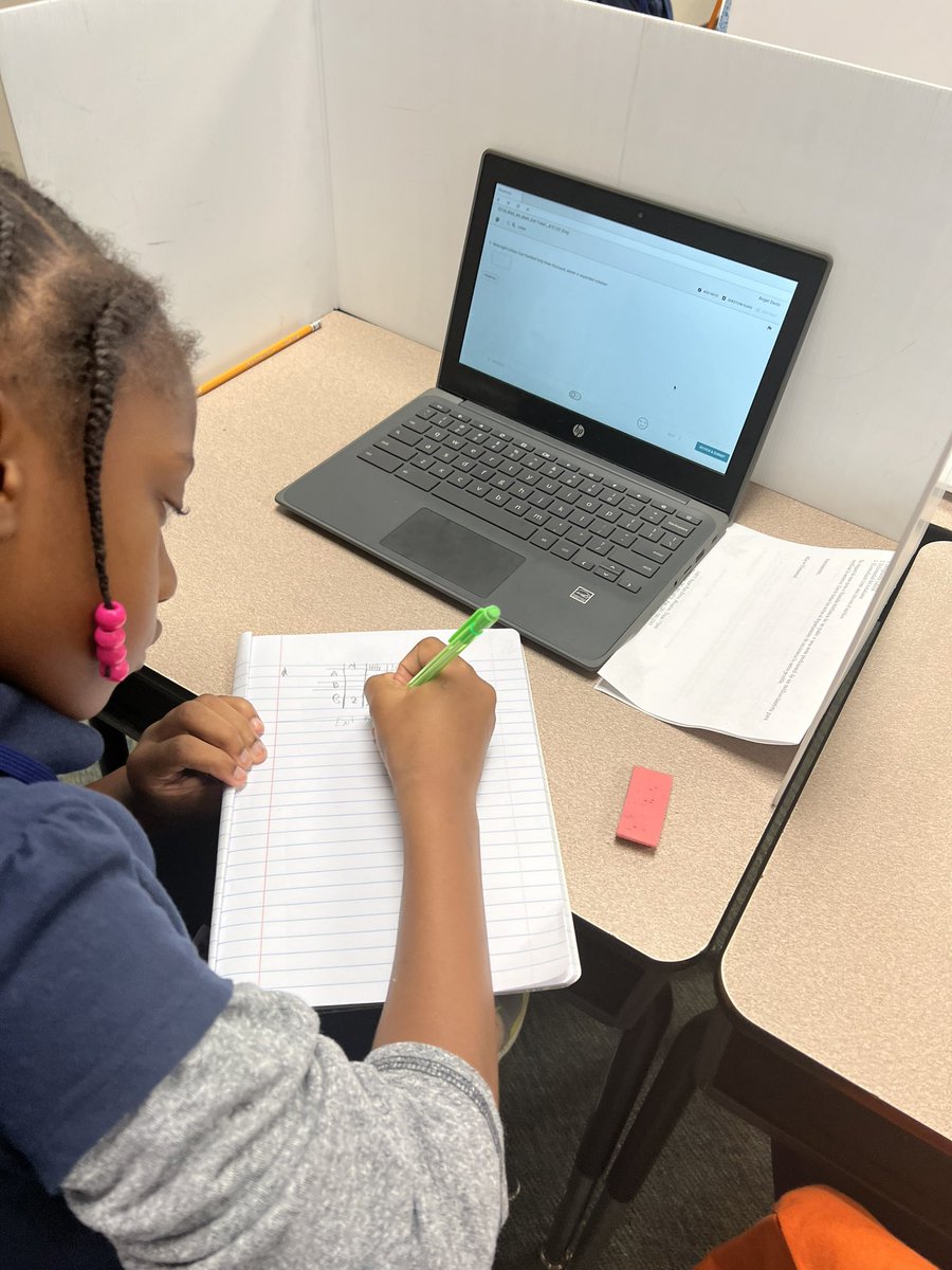 MajorElementary's tweet image. 4th grade taking their exit tickets on expanded notation! #privacyboards #notebooks #independentwork  #MajorAllStars